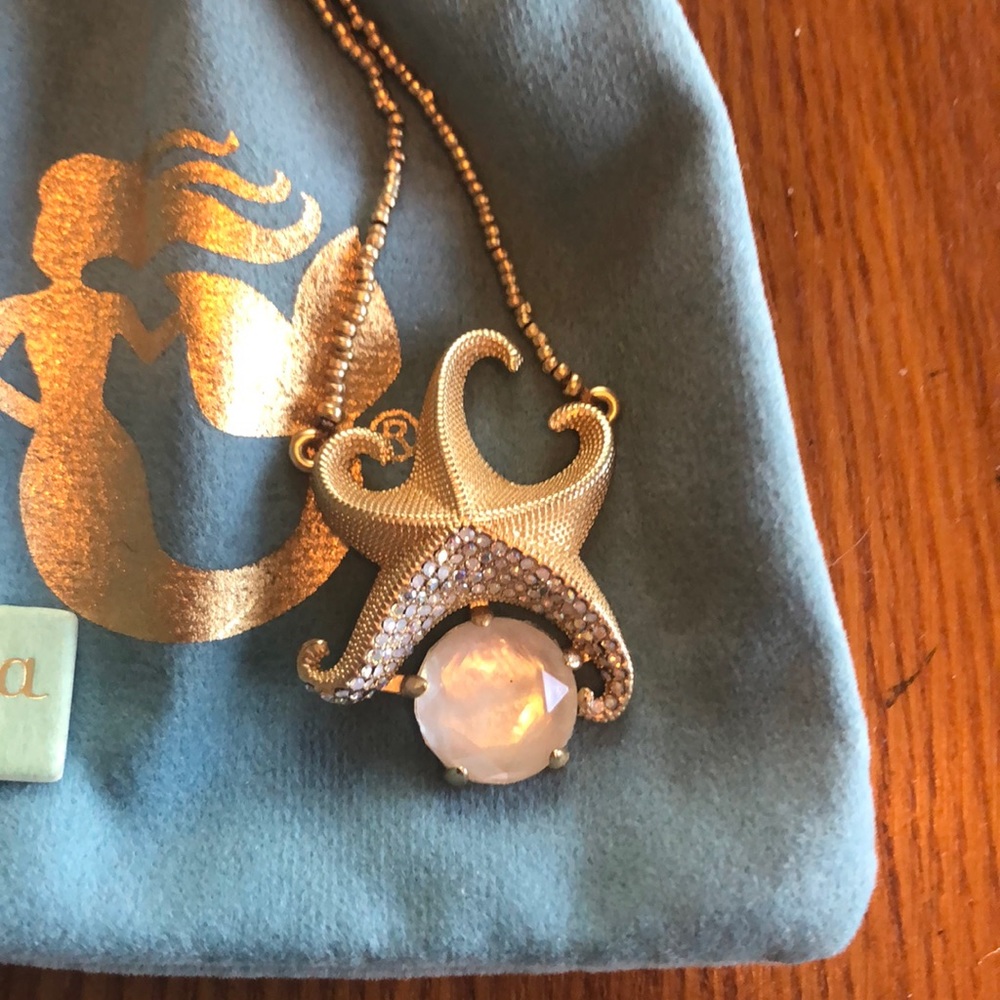 Spartina necklace